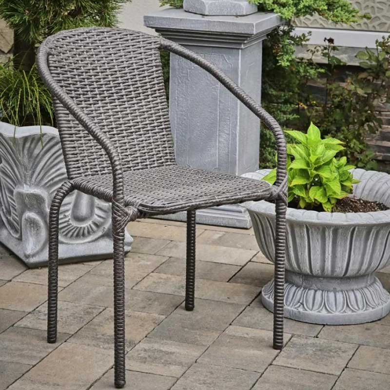 Ротанговое кресло в современном дизайне интерьера